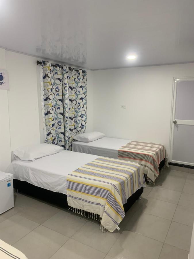 Living House Apartment *