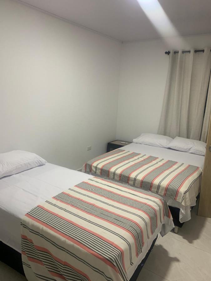 Living House Apartment *
